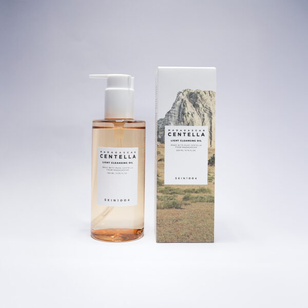 Skin1004-Madagascar-Centella-Light-Cleansing-Oil-200-ml-2-1-600x600-1.jpg Skin1004-Madagascar-Centella-Light-Cleansing-Oil-200-ml-2-1-600x600-1.jpg